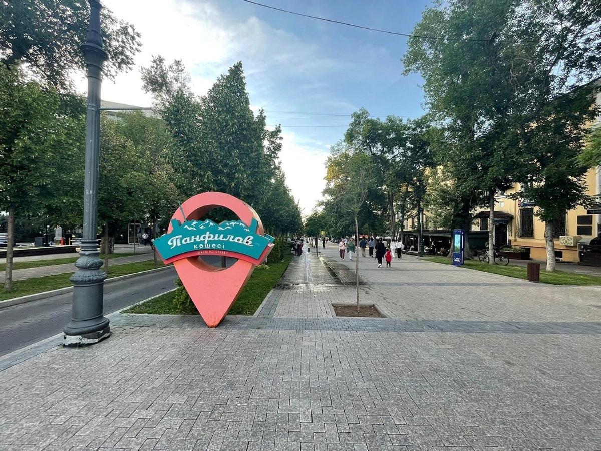 Nadezhda Apartments On Gogol Street 117 Almaty Esterno foto